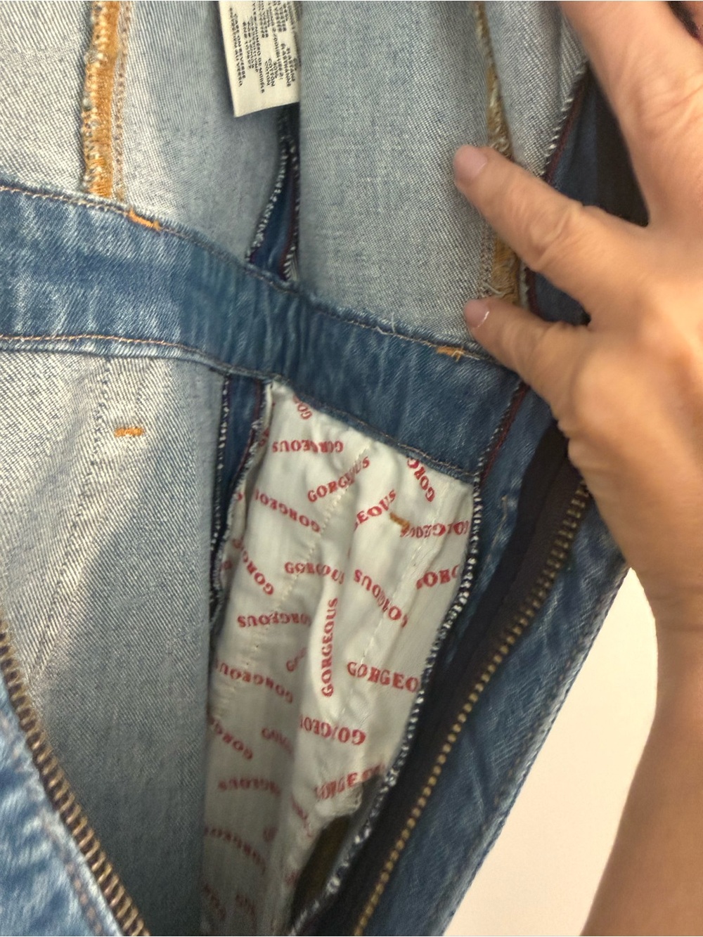 Alice + Olivia “Gorgeous” Denim Jumpsuit w Raw Hem, Size 27 - Picture 6 of 12